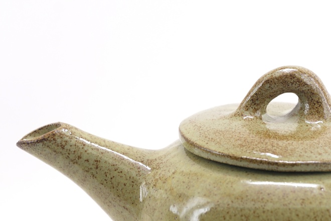 Theepot in Matchagreen glazuur