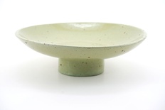 Schaaltje op voet gespikkeld kleur Matcha green 17.5cm