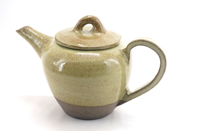 Theepot in Matchagreen glazuur